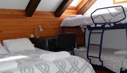 Family Room (2 Adults + 2 Children)