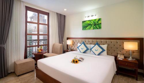 Senior Double or Twin Room with Balcony