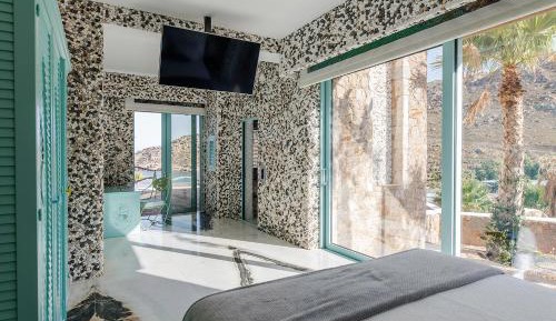 Ray of Light Suite- Three Bedroom