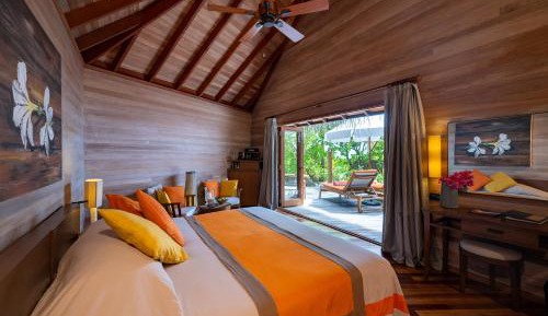 Villa - Beach Front