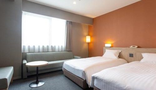 Twin Room with Extra Bed - Non-Smoking