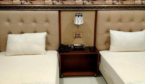 Deluxe Single Room