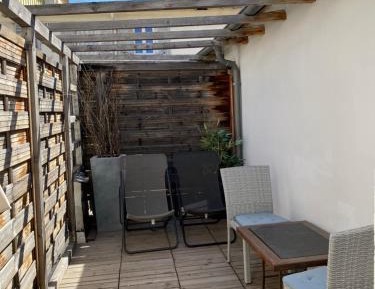 Apartment with Terrace