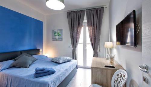 Deluxe Single Room with Balcony