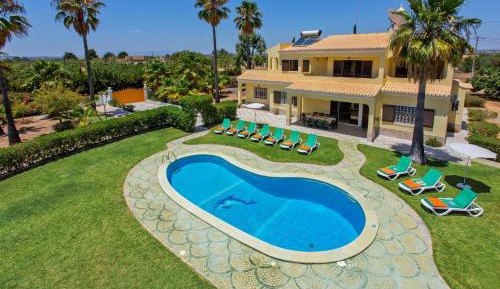 Five-Bedroom Villa