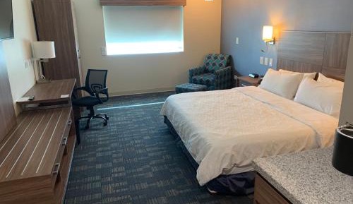 Standard King Room - Accessible