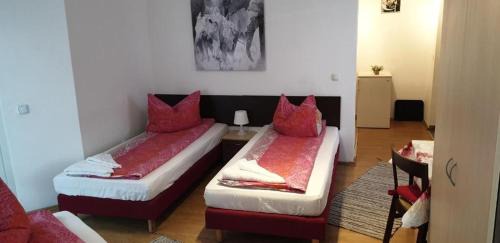 Comfort Triple Room