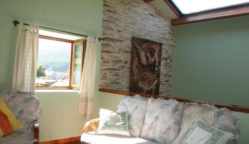 Twin Room with Shared Bathroom