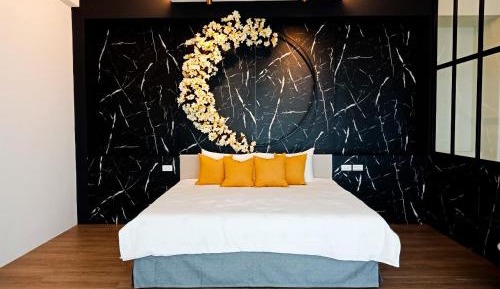 Deluxe Double Room with Balcony and Sea View