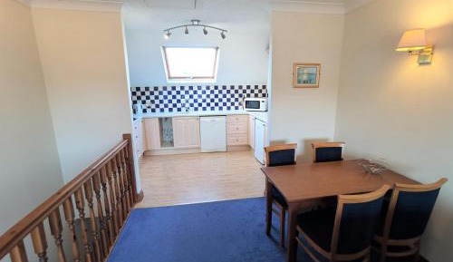 Self-Catering One Bedroom Estuary Lodge Apartment