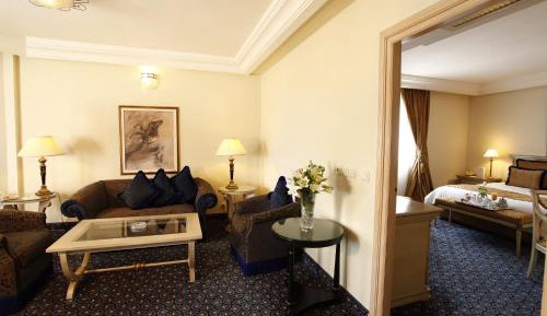 Junior Suite with Sea or Pool View