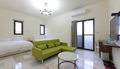 Quadruple Room with Balcony