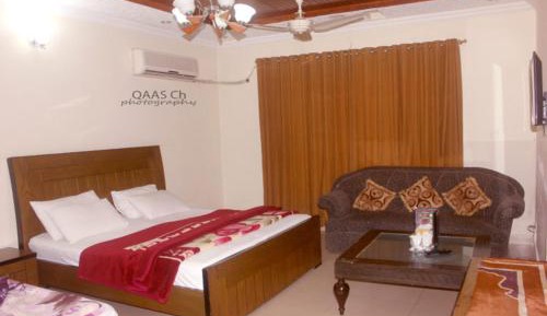Deluxe Family Suite