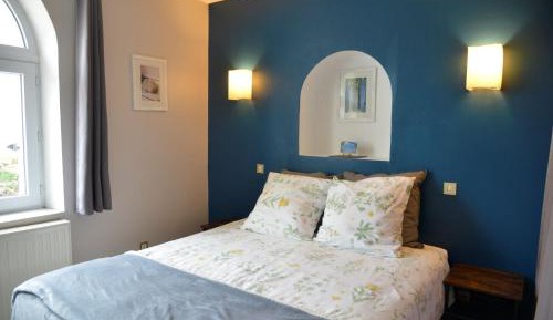Deluxe Double Room with Bath