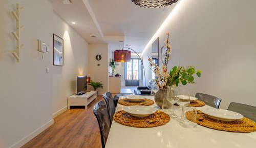 Two-Bedroom Apartment with View and Balcony