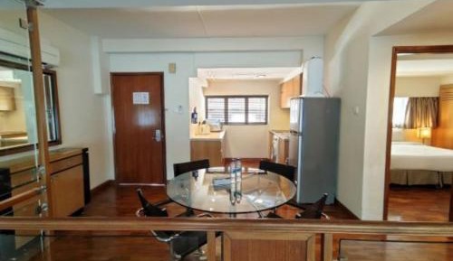 1 Premier Suite