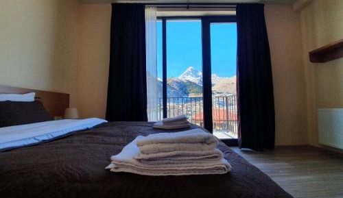 Double Room with Glacier View
