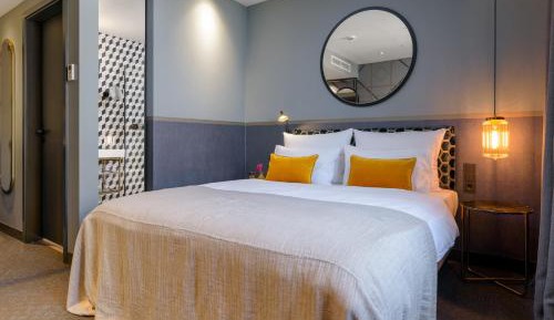 Standard Double Room - Free City Ticket