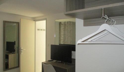 Simple Room