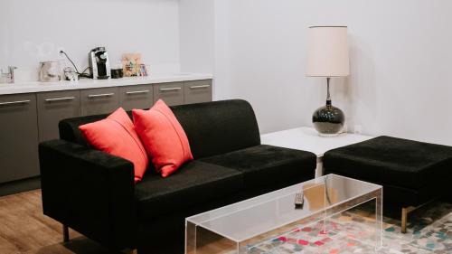 One-Bedroom King Suite with Living Area