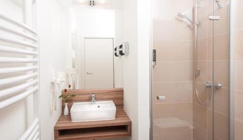 Single Room with Shower