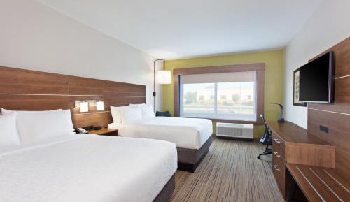 Room with Two Beds - Hearing Accessible - Non-Smoking