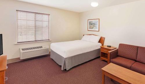 Standard Double Room with Tub - Disability Access/Non-Smoking