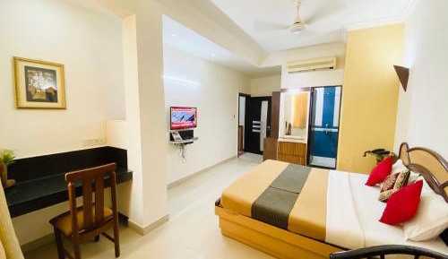 Superior Deluxe Double or Twin Room 