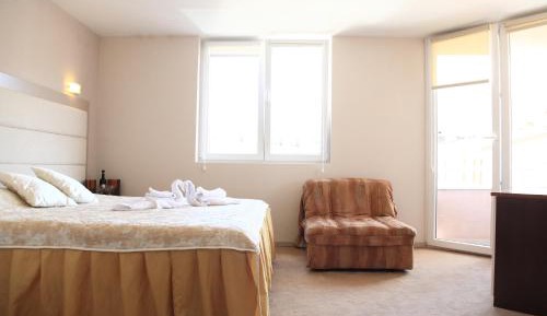 Double Room with Lake View
