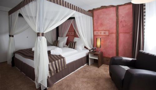 Royal Suite