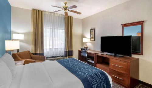 Queen Room - Accessible/Nonsmoking