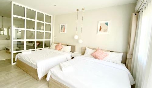 Deluxe Quadruple Room