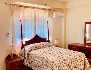 Queen Suite with Sea View