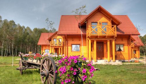 Chalet (8 Adults)