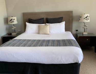 Executive Room with Spa Bath         