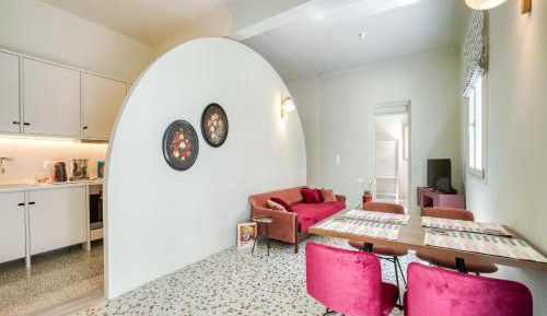 Apartment with Garden View