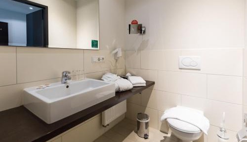 French Single Room