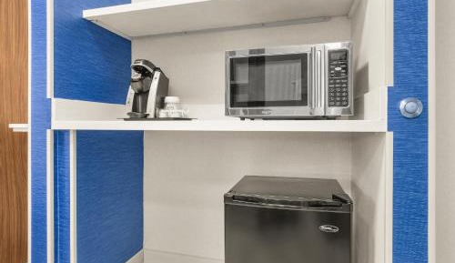 Executive Suite - Non-Smoking