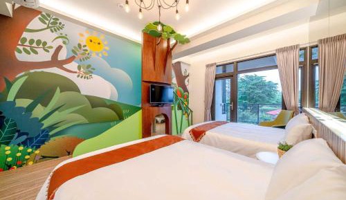 Family Suite with Balcony