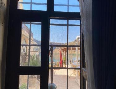 Deluxe Room (2 Adults + 1 Child)