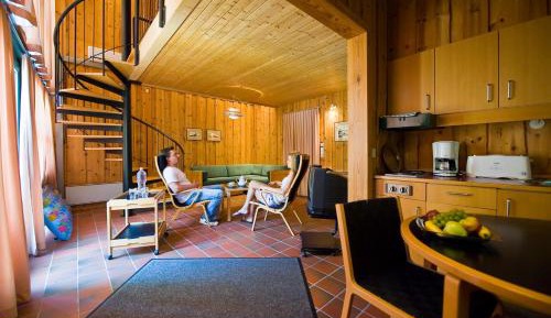 Bungalow (5 Adults)