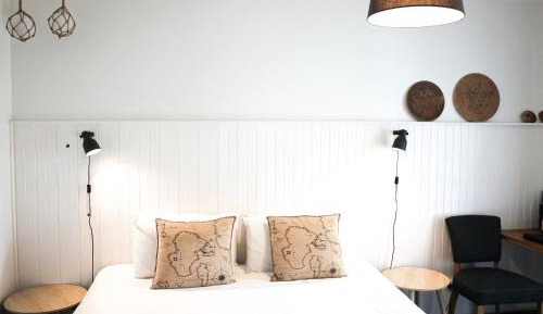  Lodge B&B