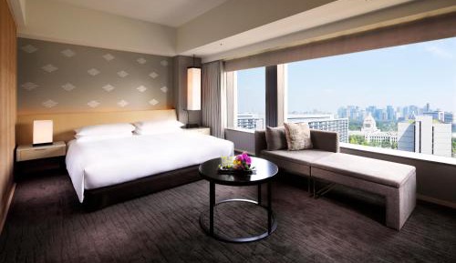 Deluxe King Room - Non-Smoking