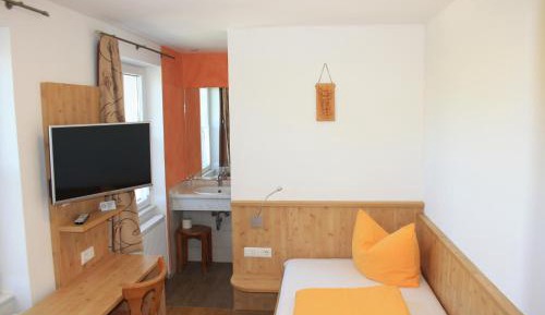 Single Room with Shower