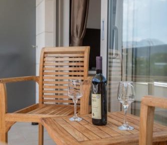 Studio Apartment with Sea View