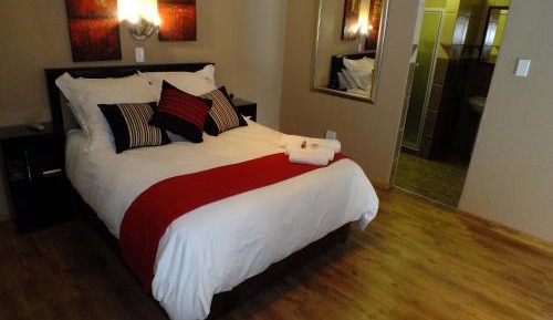 Queen Room