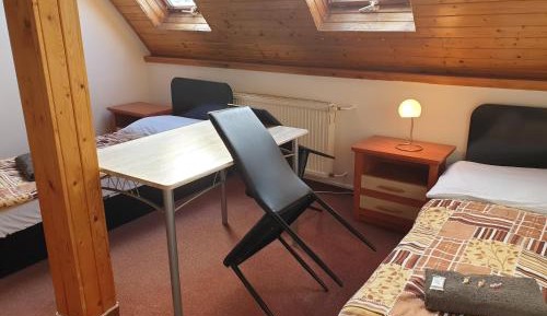 Two-Bedroom Apartment (4 Adults)