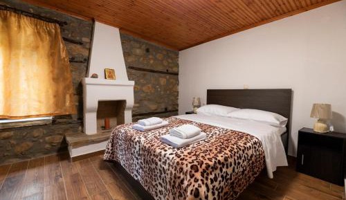 Basic Triple Room