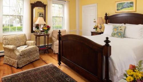 Queen Room 9