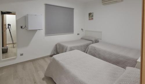 Comfort Triple Room with Shower